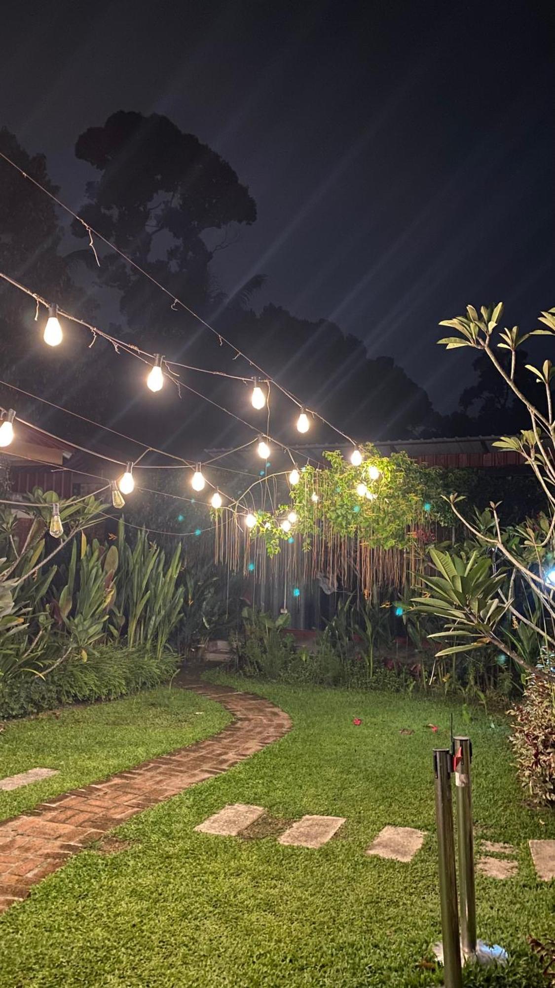 カジャン Kebun Puisiヴィラ エクステリア 写真